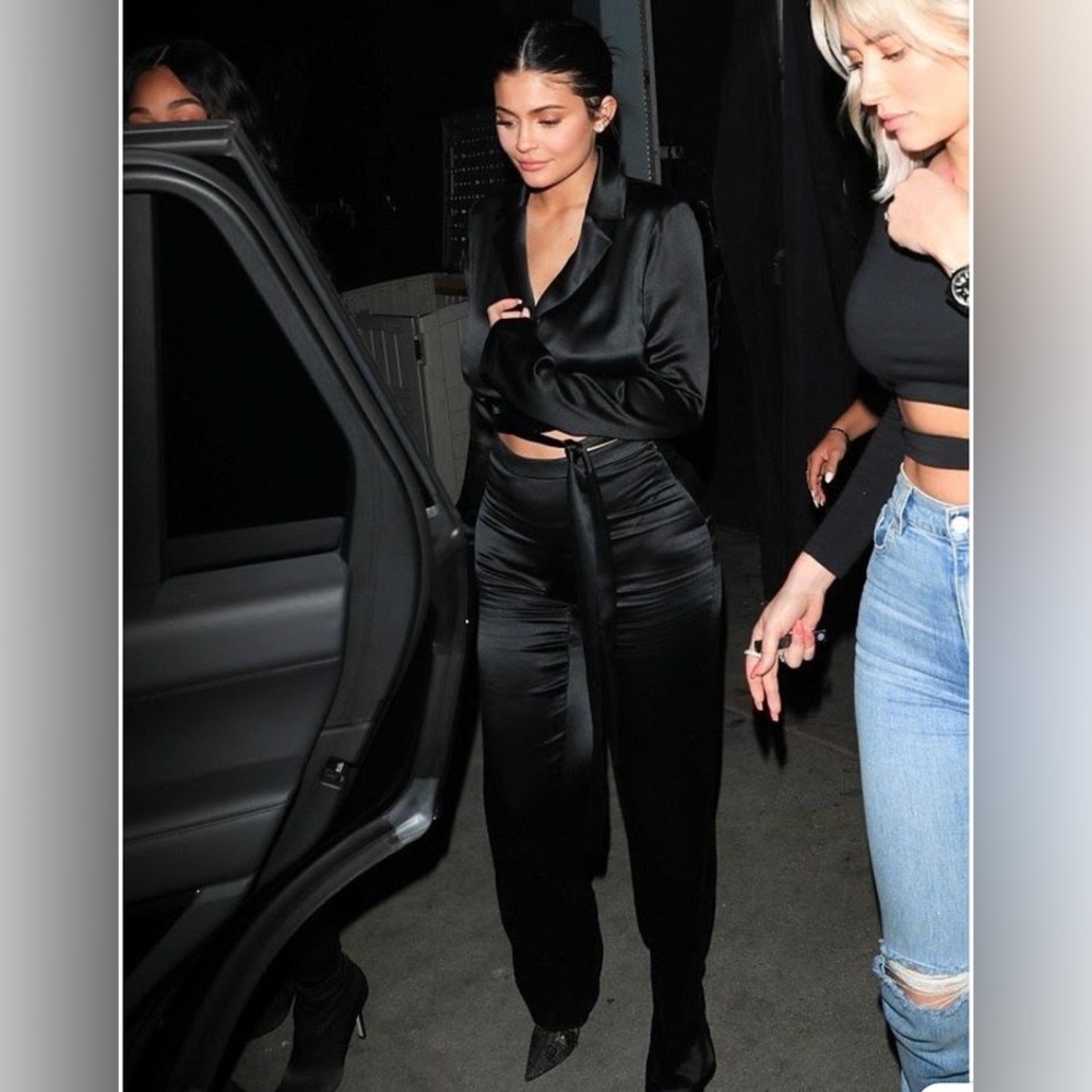 ZARA NEW CROP TOP Silky Long Sleeved Black Blouse w/ Gold Detail